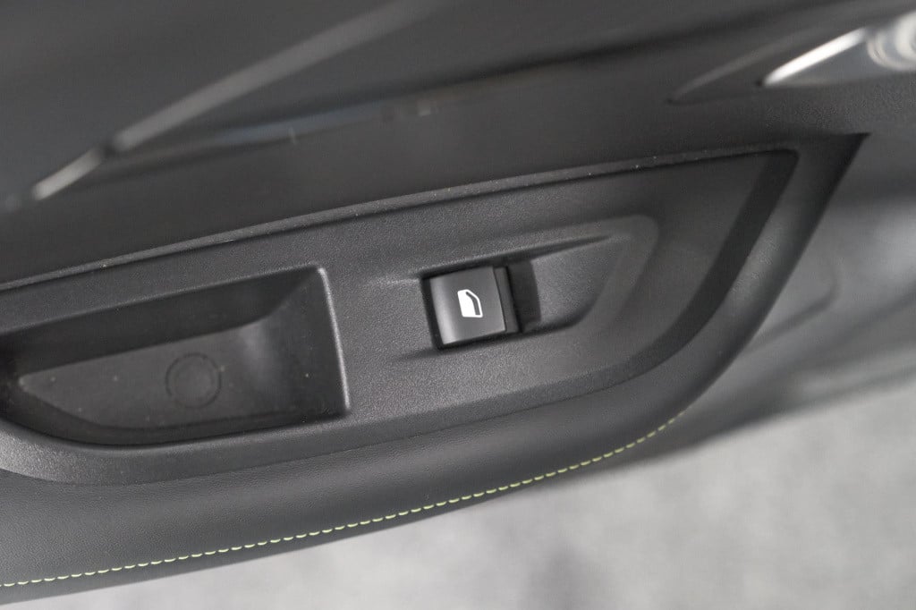 Peugeot 2008 puretech 130 eat8 gt | 360 camera | adaptieve cruise control |