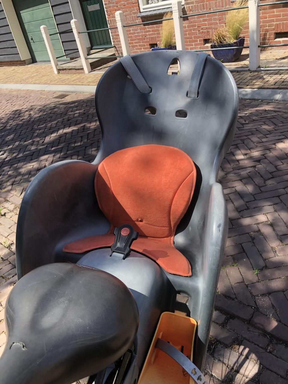 BATAVUS damesfiets met kinderstoel