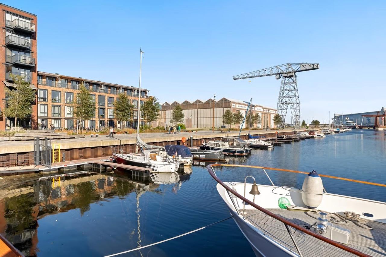 Te koop ligplaats voor boot 10.5m