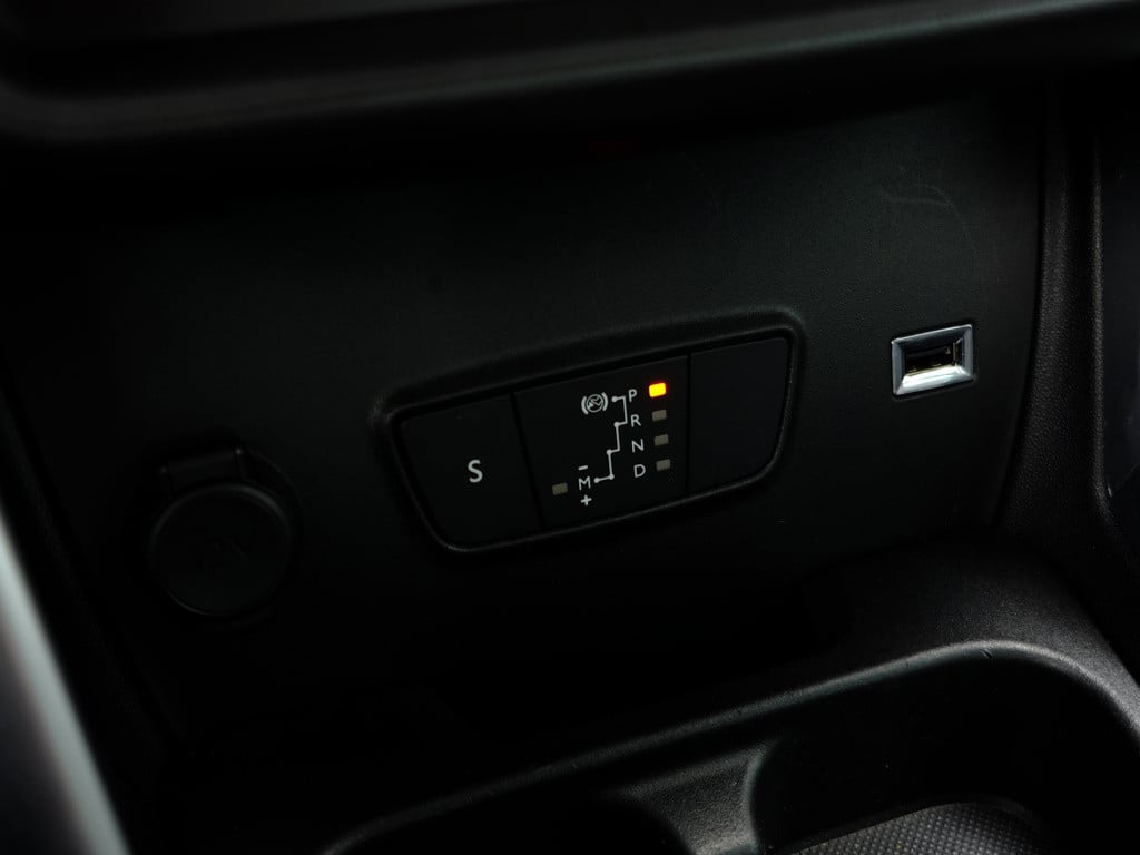 Citroen C3 Aircross 1.2 puretech 130 automaat eat6 shine| climate control |