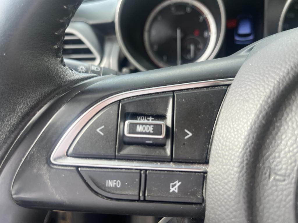 Suzuki Swift 1.0 stijl smart hybrid trekhaak|apple carplay|climat control