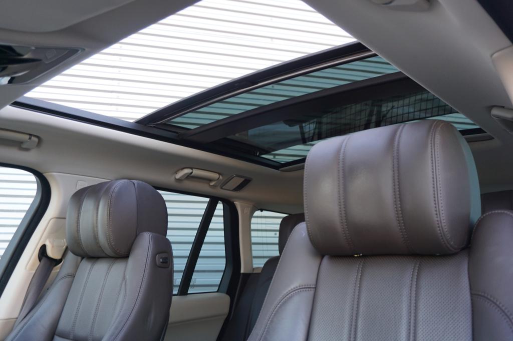 Land Rover Range Rover 3.0 tdv6 vogue 1e eigenaar - climate / navi / pano /