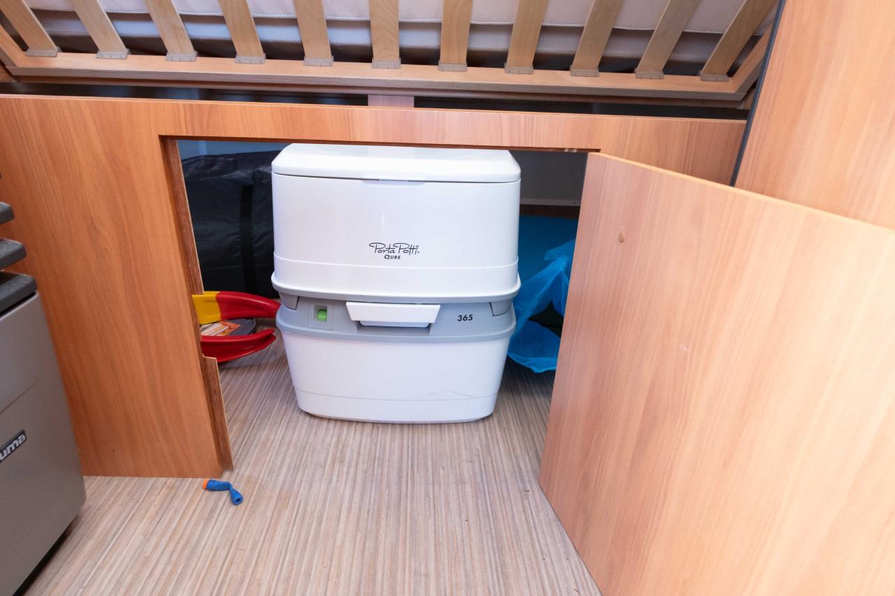 Caravan Eriba Touring Familia 310