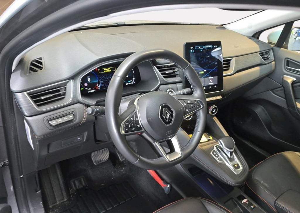 Renault Captur 1.6 e-tech plug-in hybrid 160 iconic
