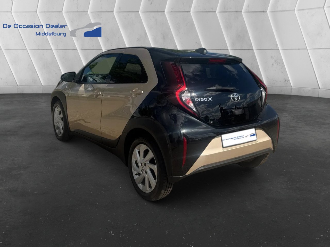 Toyota Aygo X 1.0 VVT-i S-CVT first