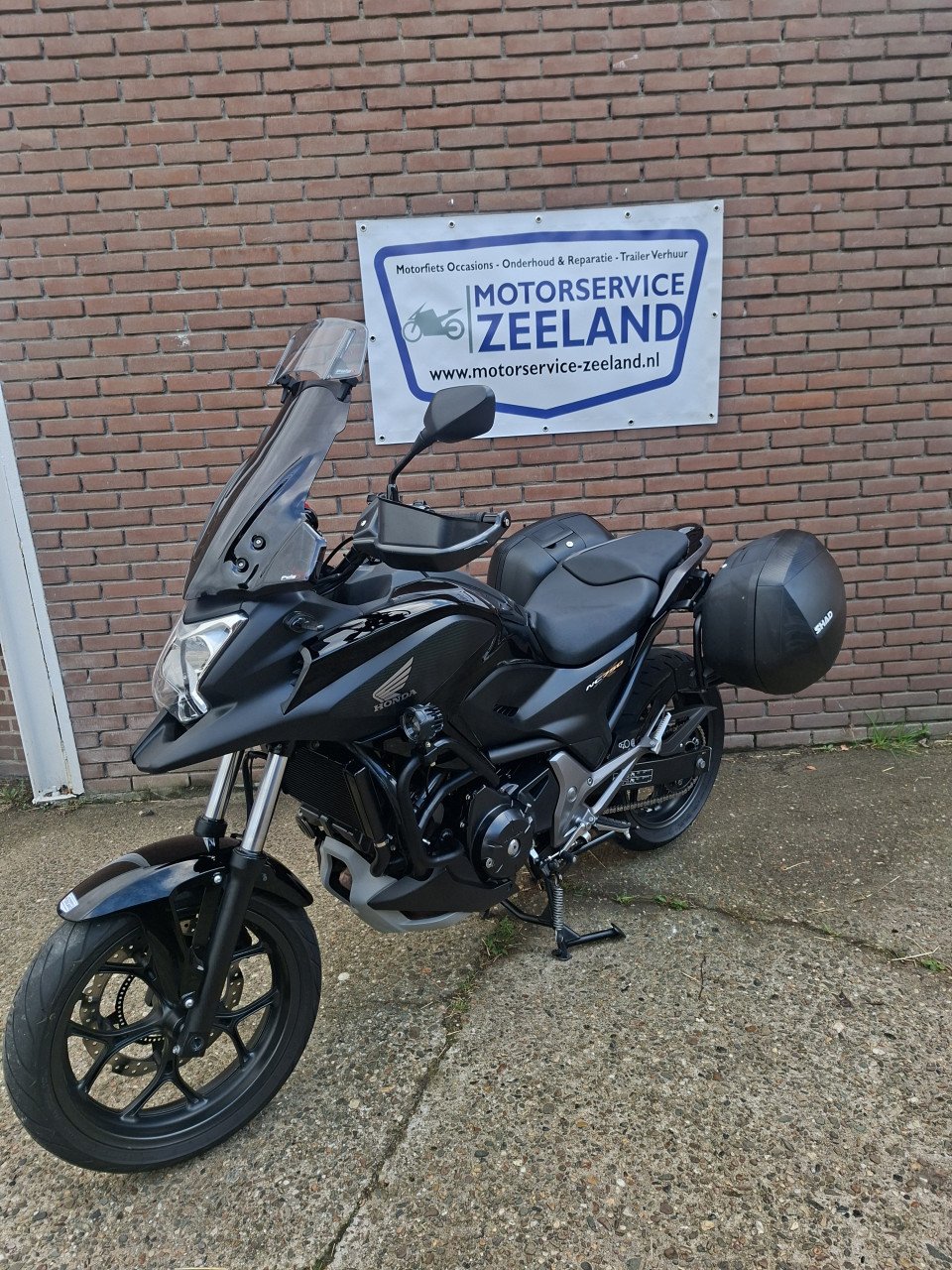 Honda NC 750 X (A) Full Black (Vol opties!)