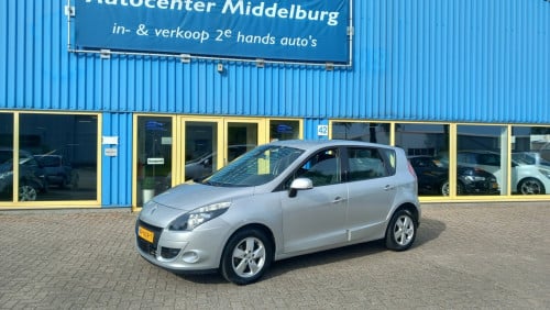 Renault SCENIC 2.0 Dynamique Automaat !! bj:2011 airco-navigatie