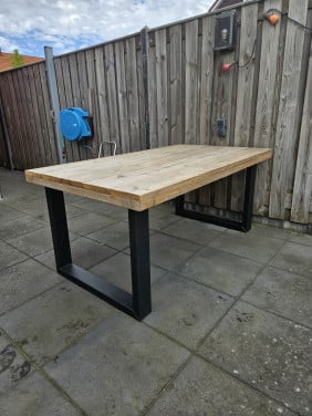 Houten tafel