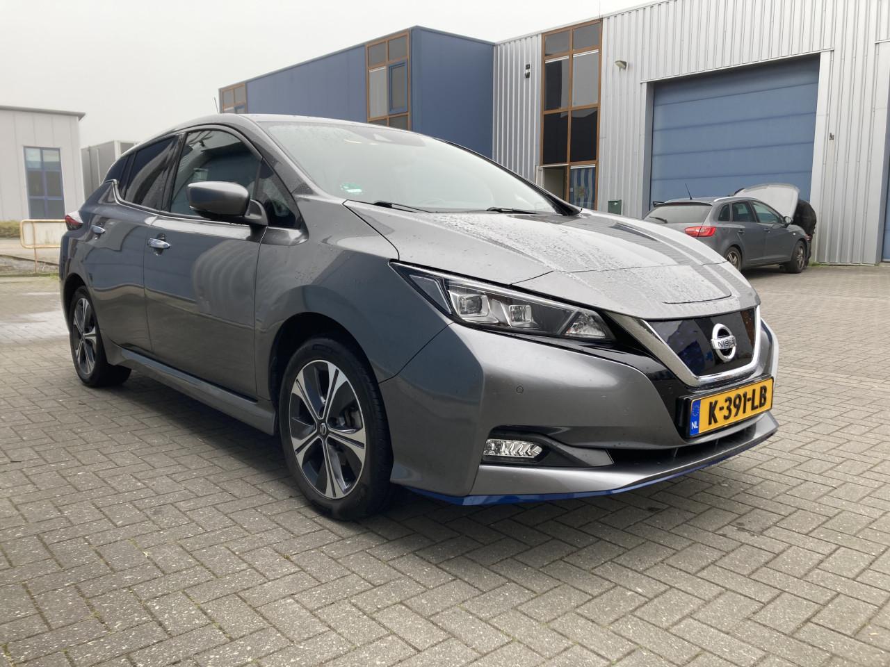 Nissan Leaf 2020 62kw van particulier