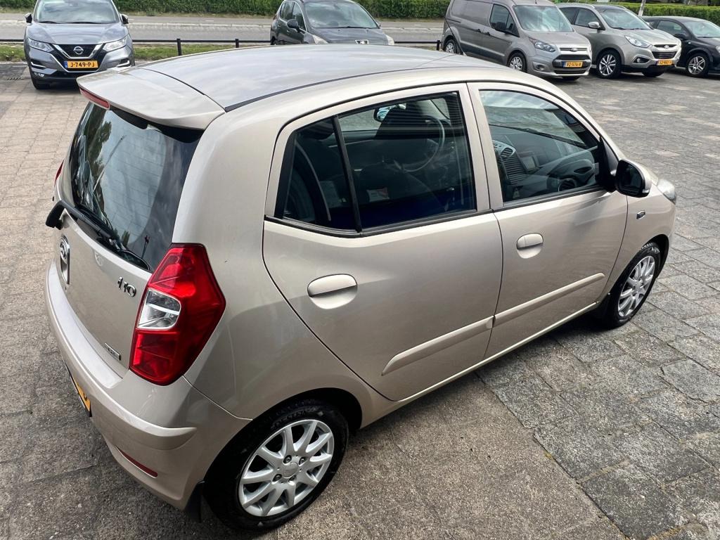 Hyundai I 10 1.2 i-motion cool, airco enz..