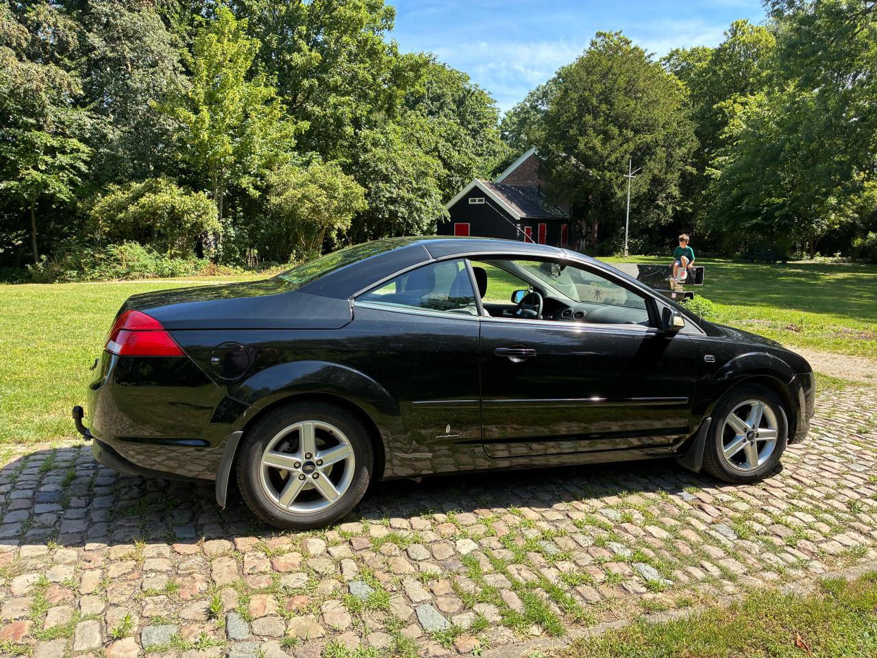 Ford Focus Cabrio, lage km, nieuwe APK