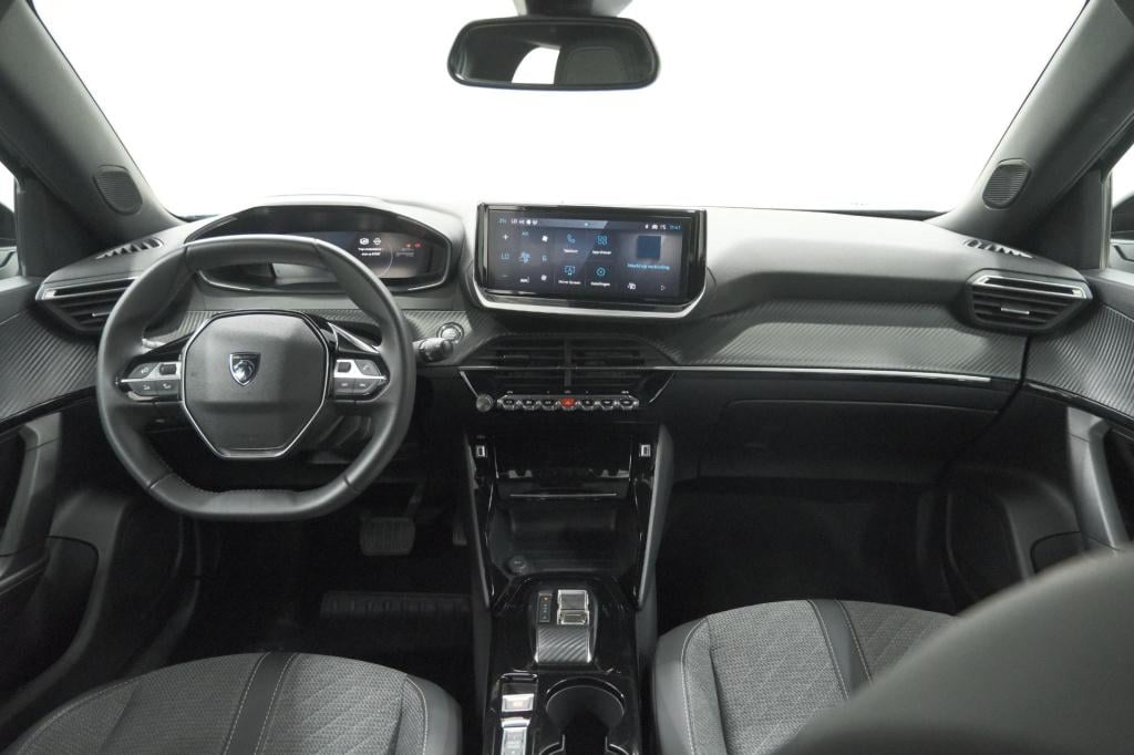 Peugeot E-2008 ev allure avantage 54 kwh | 98% soh | 11 kw lader | apple ca