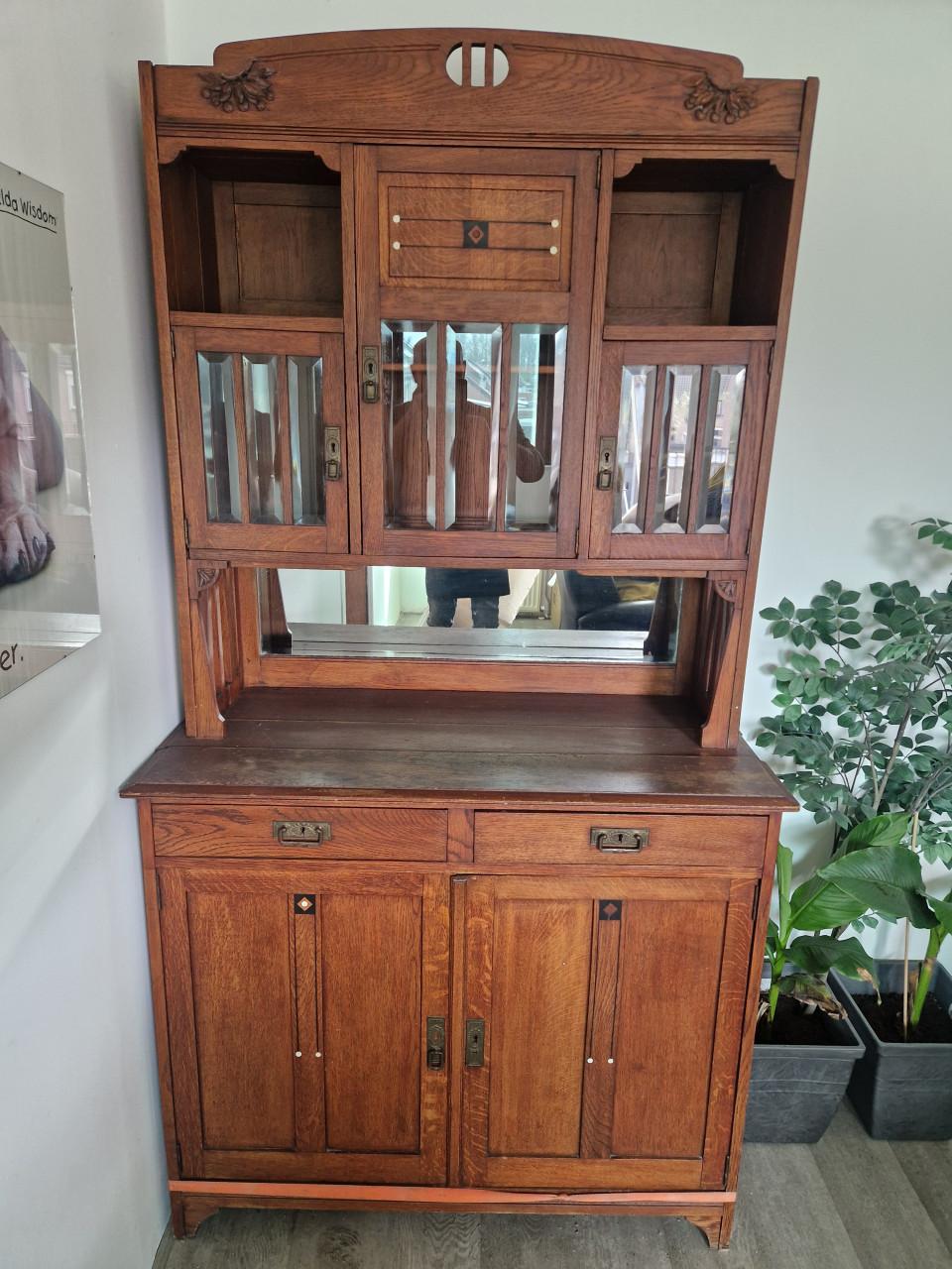Antieke buffetkast