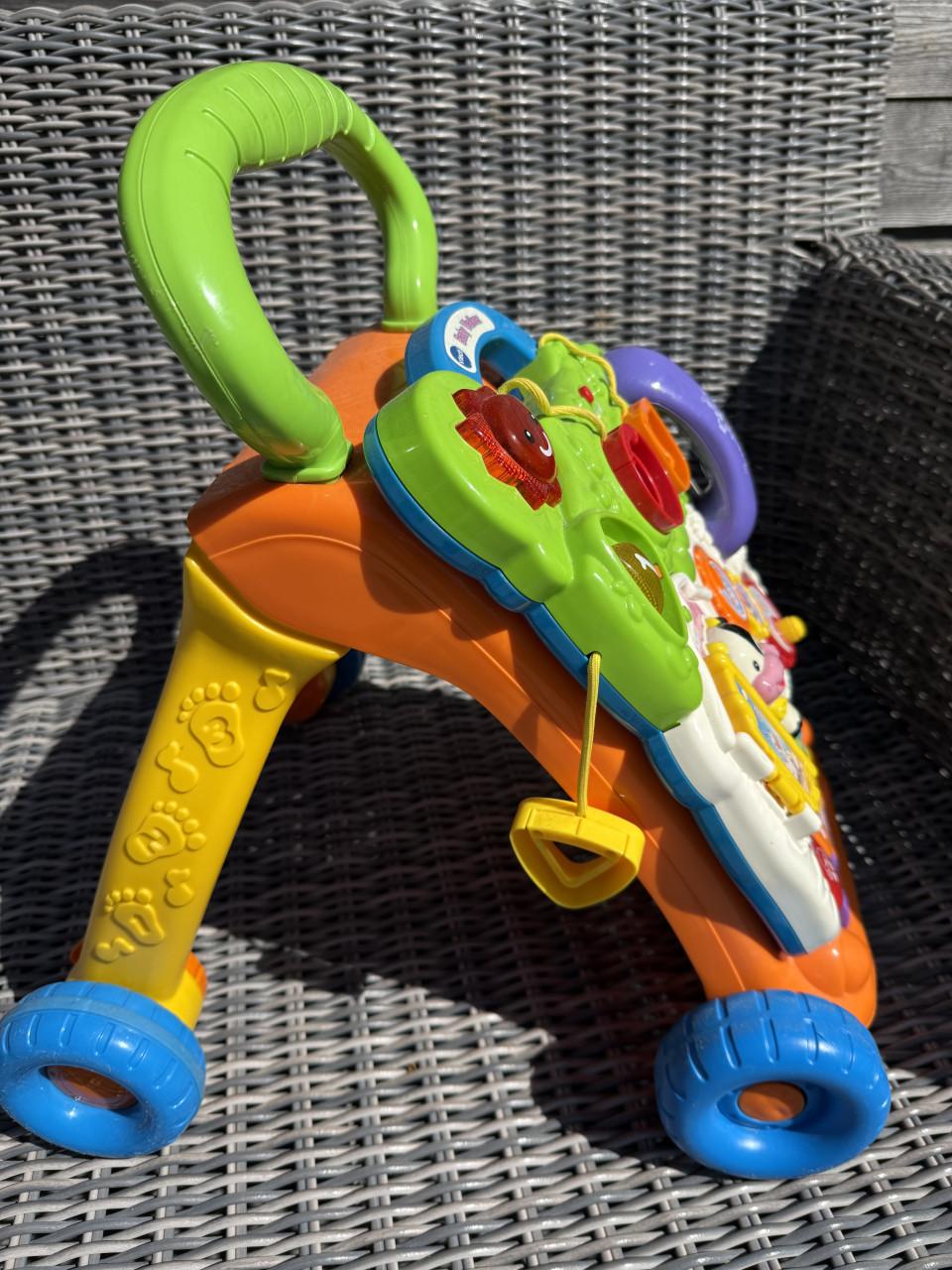 V Tech 2 in 1 Baby Walker. Perfecte staat. Educatief speelgoed.