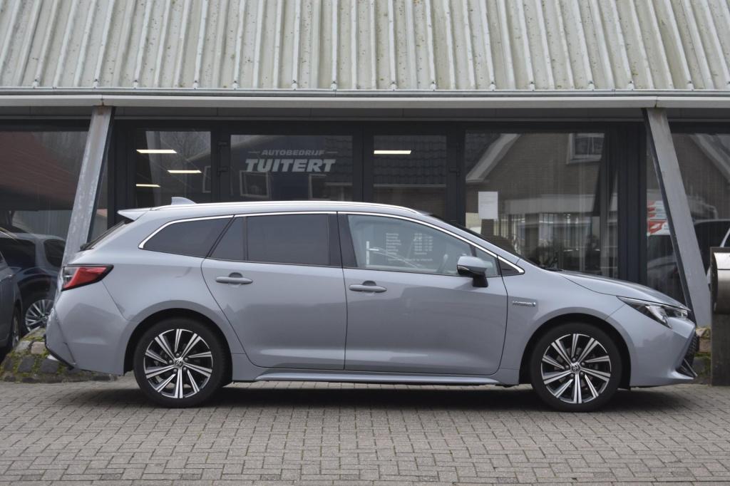 Toyota Corolla Touring Sports 1.8 hybrid dynamic | trekhaak | apple carplay