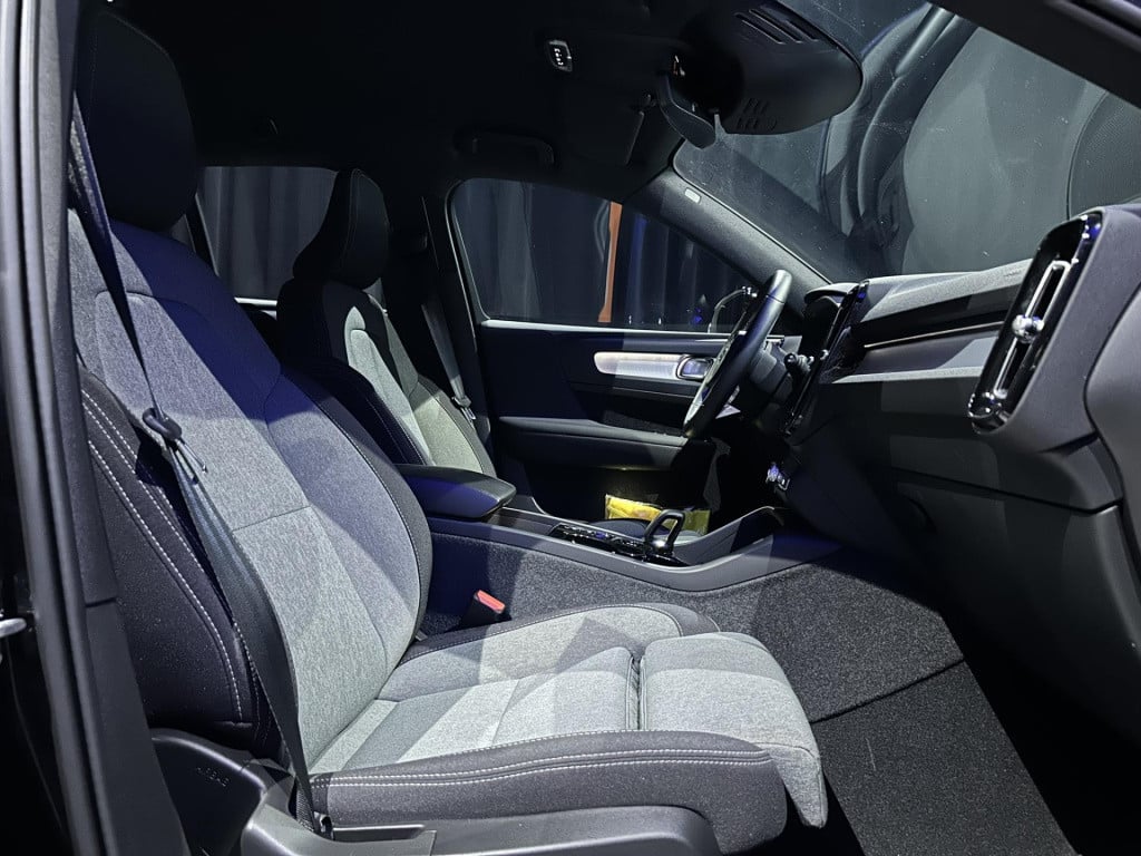 Volvo XC40 1.5 t4 plug-in hybrid plus bright *winterpack*h&k*camera