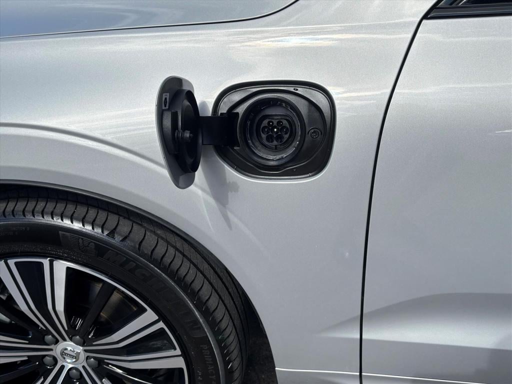 Volvo XC60 t6 340pk recharge awd r-design| harman kardon|360 camera|schuifd