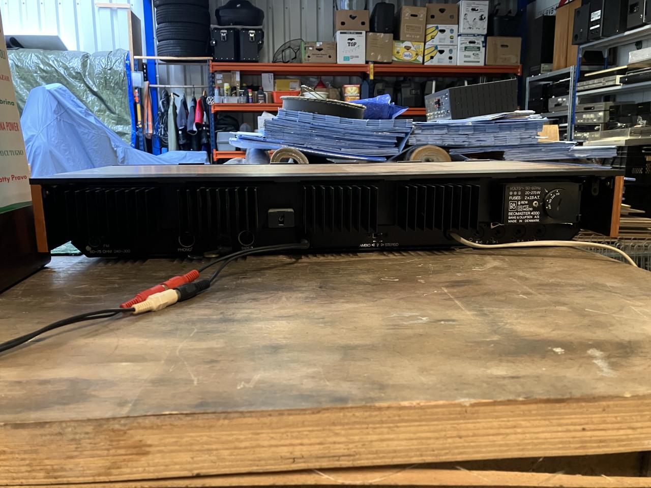 B&O Bang en Olufsen Beomaster 4000 en Beovox M70 met doos en papieren