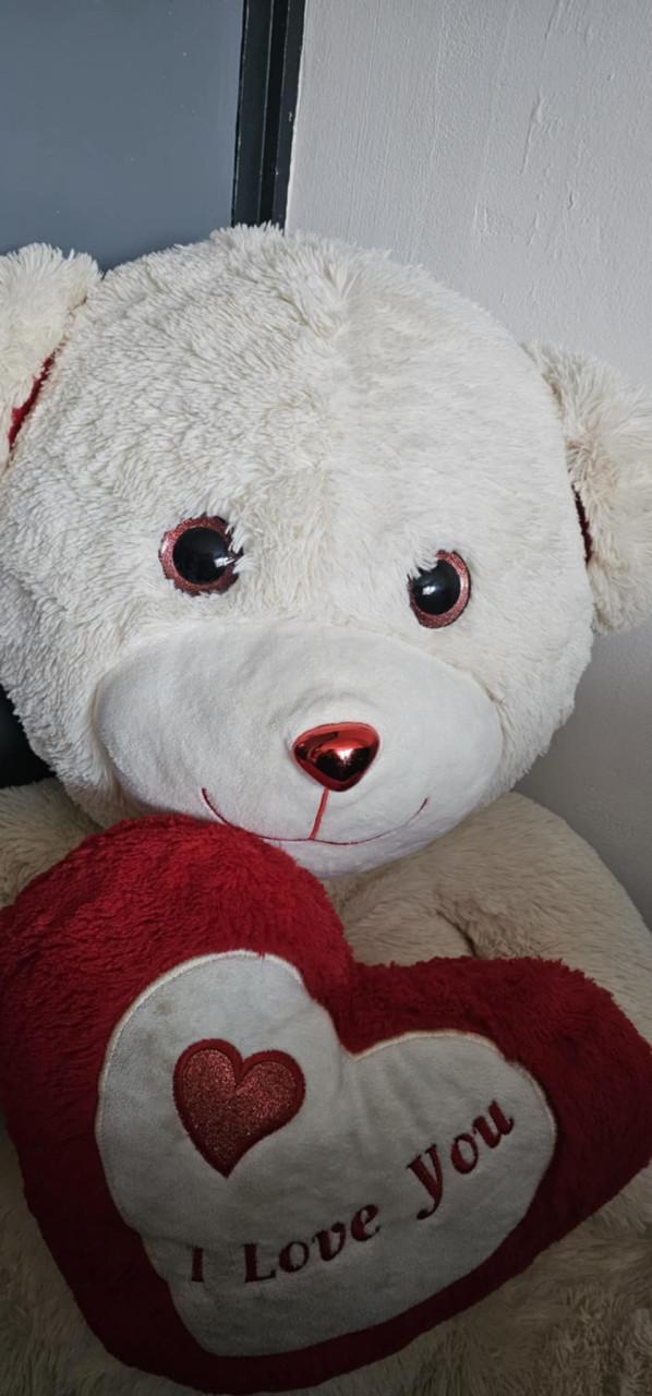 Knuffelbeer met hart xxl