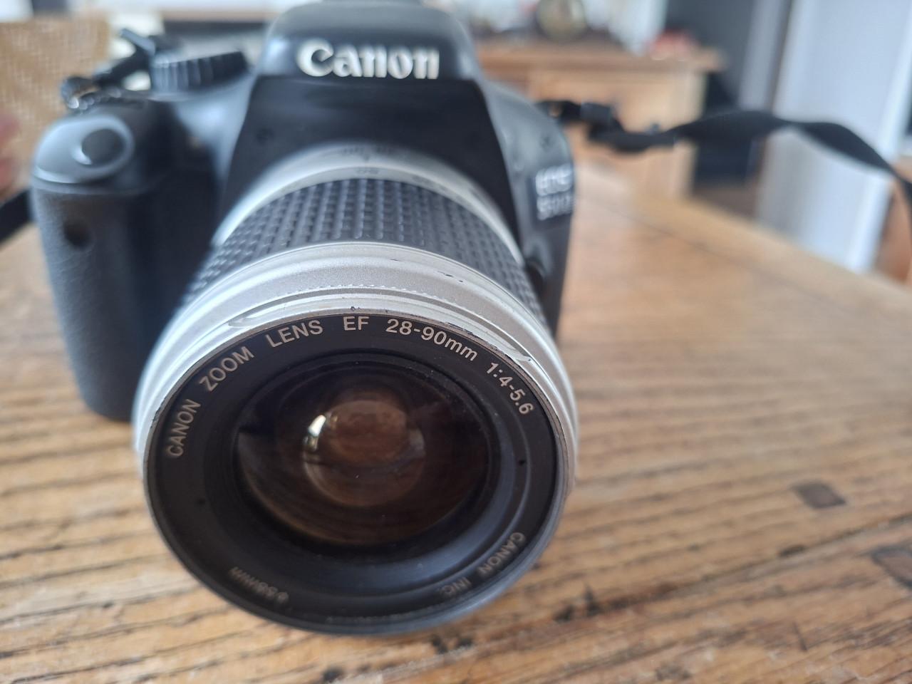 Canon EOS 550D camera