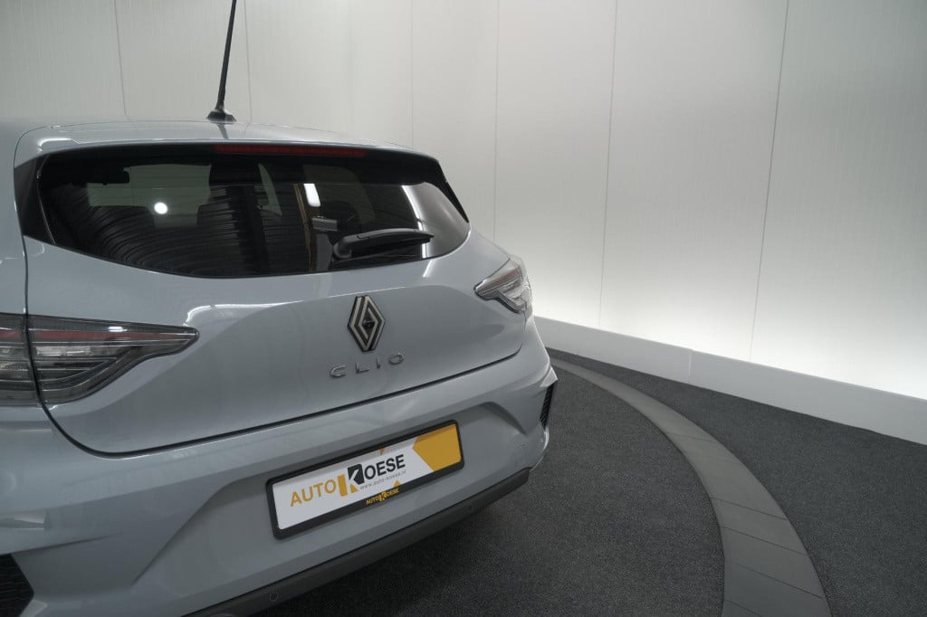 Renault Clio tce 90 evolution | camera | navigatie | apple carplay | parkee