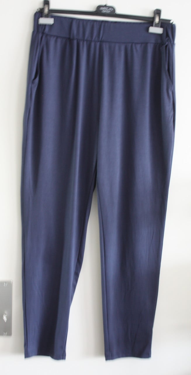 Donkerblauwe gladde broek met elastiek maat 3xl