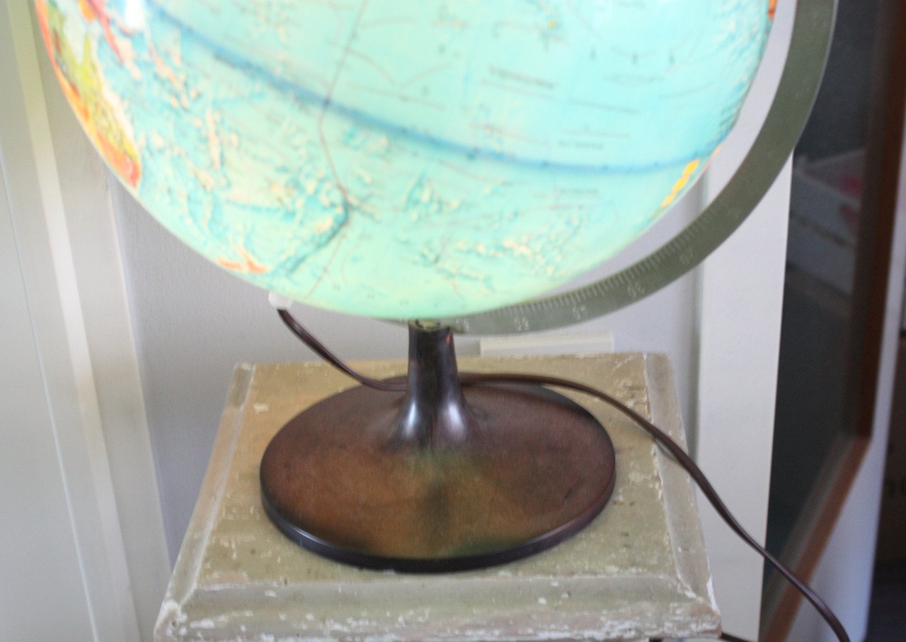 Wereldbol met verlichting
