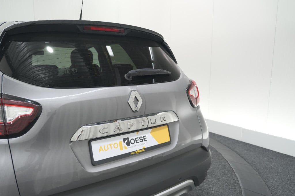 Renault Captur tce 120 bose | camera | dodehoekdetectie | navigatie | stoel
