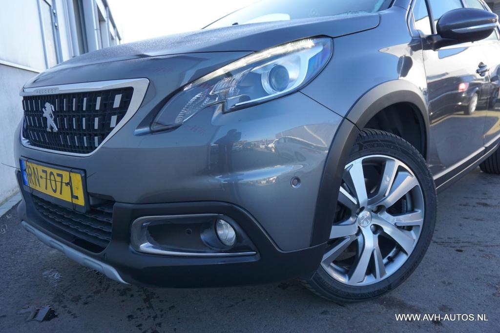 Peugeot 2008 1.2 puretech allure