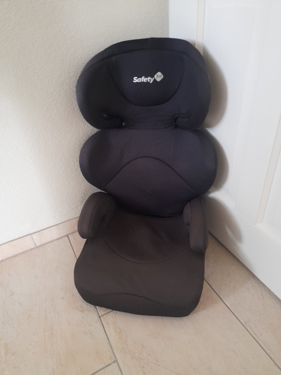 Autostoel ( 9 / 18 kg) in goede schone staat !