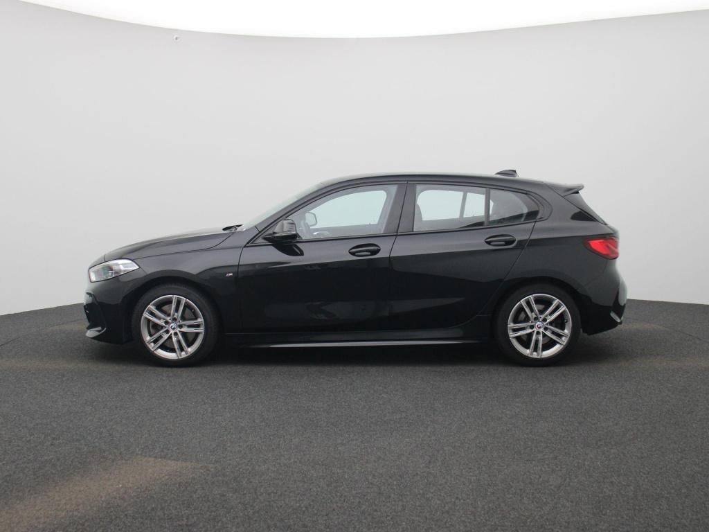 BMW 1 Serie 120i business edition | m-sport | automaat | navigatie | stoel/