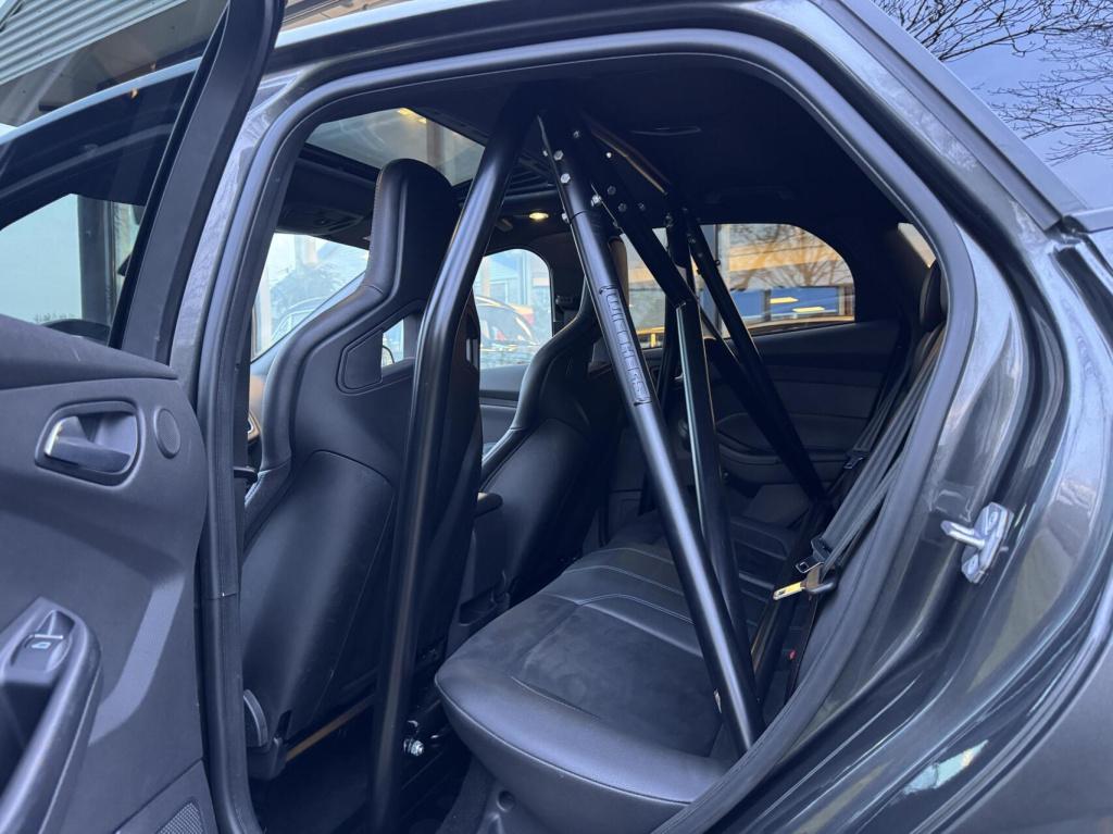 Ford Focus 2.3 rs orig nl schaalstoelen "clubsport"