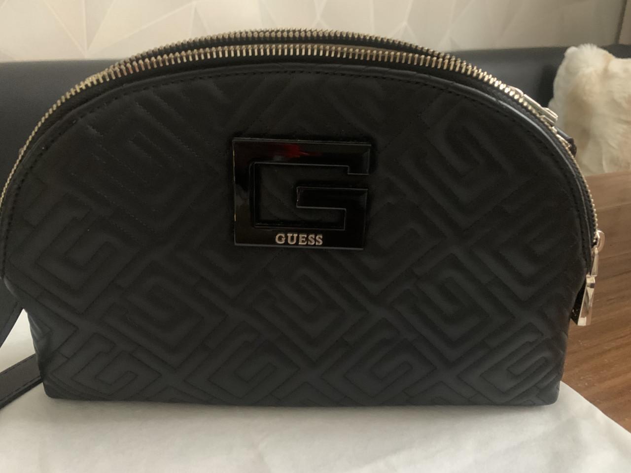 Nieuw Guess tas