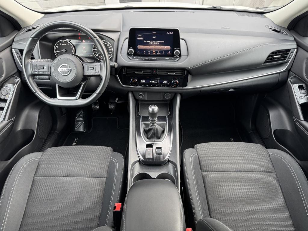 Nissan Qashqai 1.3 mhev acenta design pack