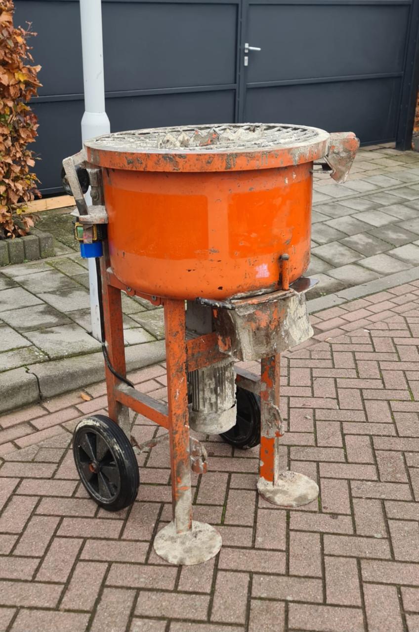 ATIKA Compact-100 Dwangmenger IZGS!!