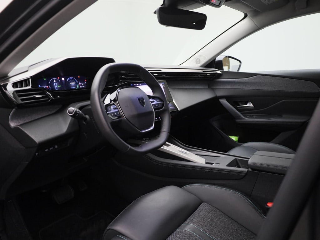 Peugeot 308 sw 1.6 plug-in hybrid 180 allure | | navigatie | apple carplay 