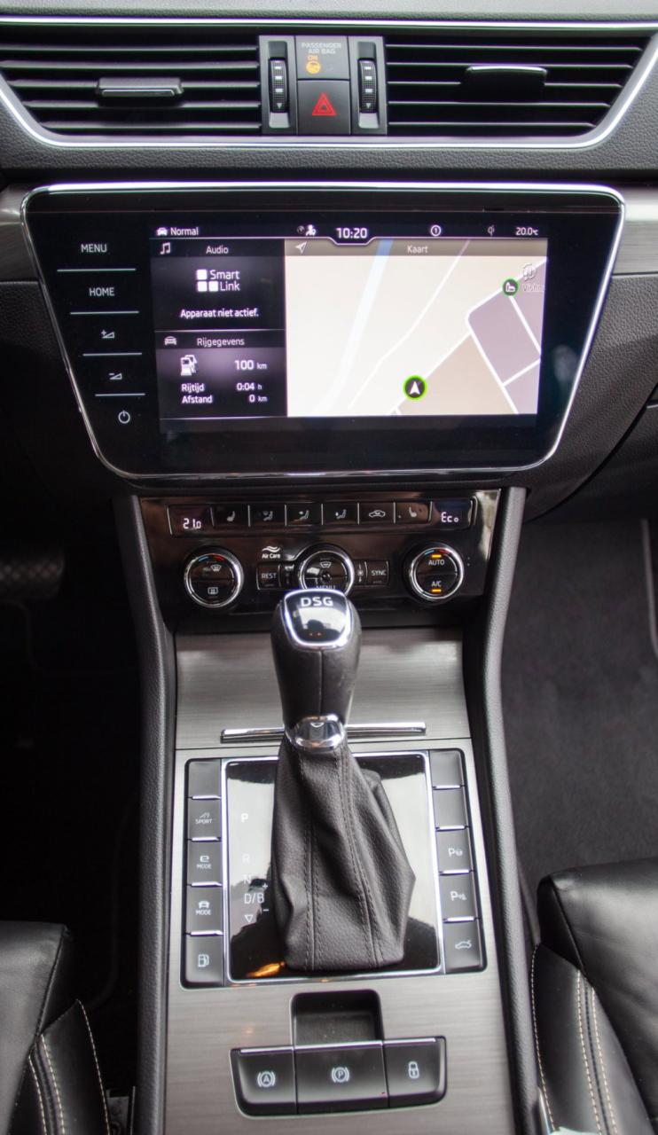 Skoda Superb combi 1.4 tsi iv business edition plus