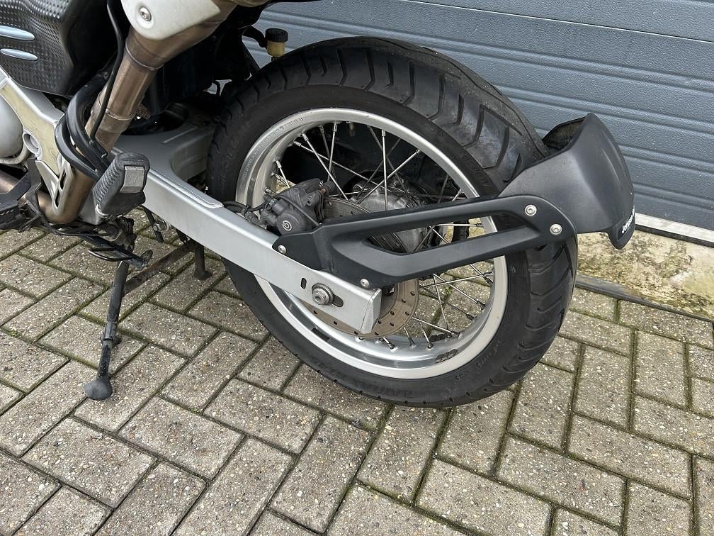 BMW F650GS ABS, 2002 met 31 dkm, 1e eig, topkoffer, valbeugel etc €2995,-