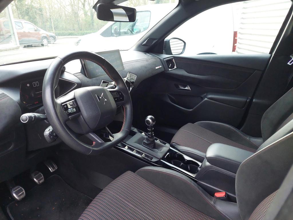 Ds Ds 3 crossback 100 performance line navi/cam/keyless