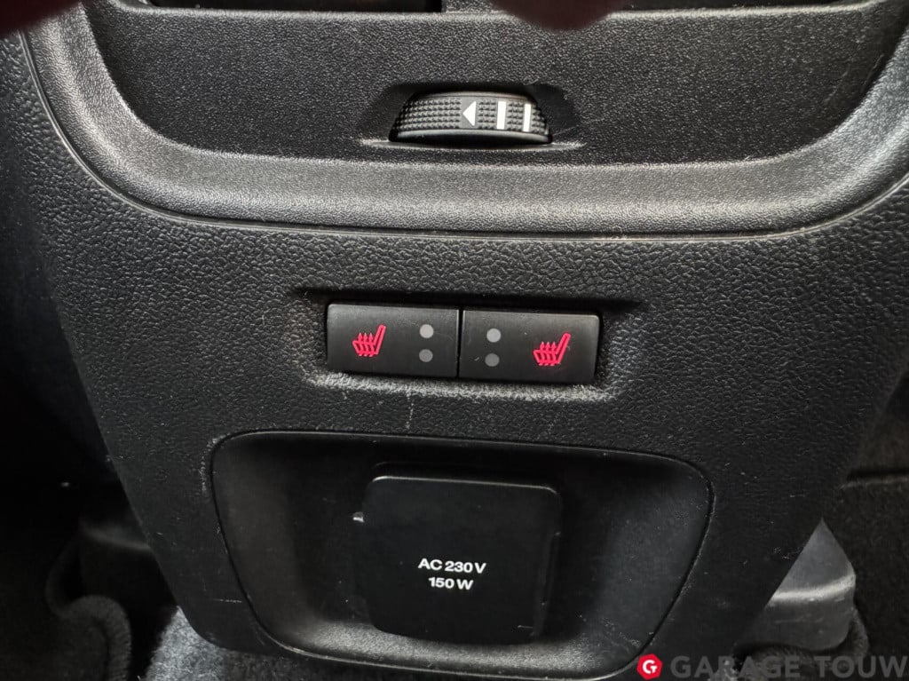 Ford Kuga 2.5 phev titanium