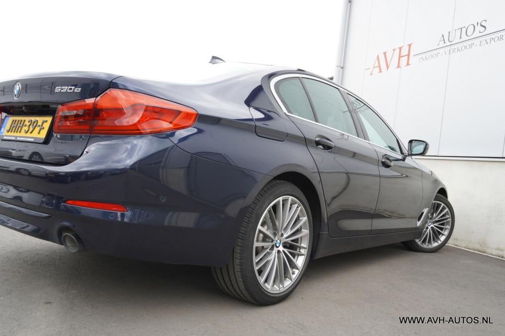 BMW 5 Serie 530e iperformance high executive