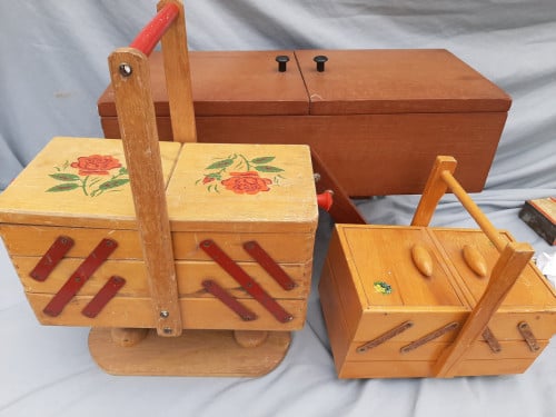 3 oude houten naaidozen