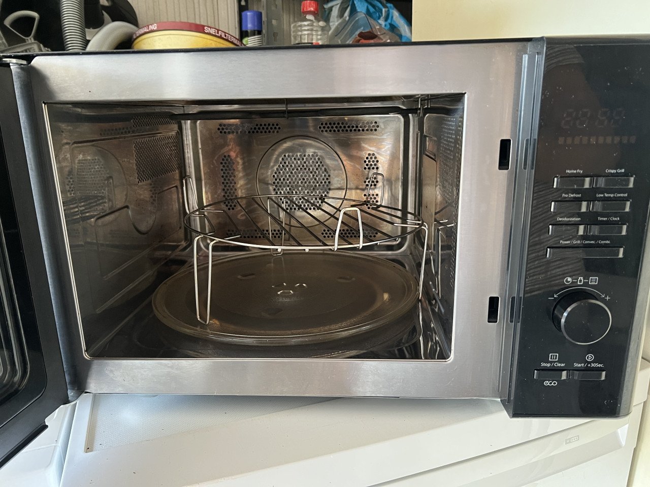 Combi-magnetron oven (28 liter) - CMV328ZT als nieuw