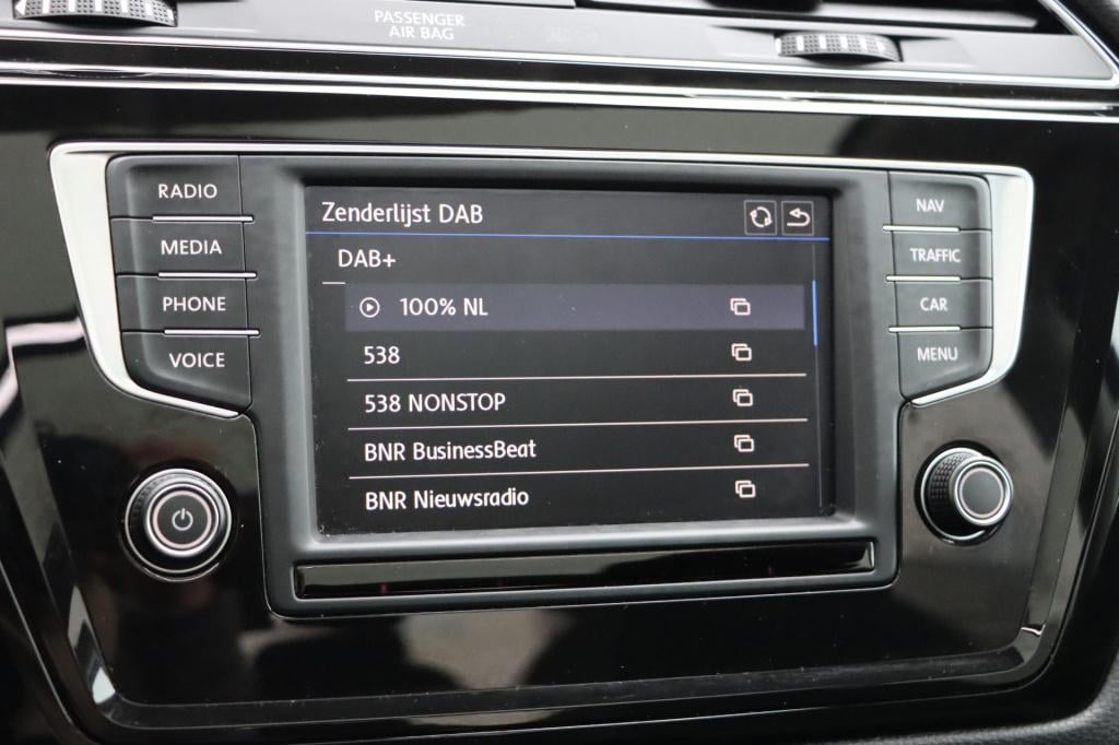 Volkswagen Touran 1.8 tsi highline 180pk dsg7