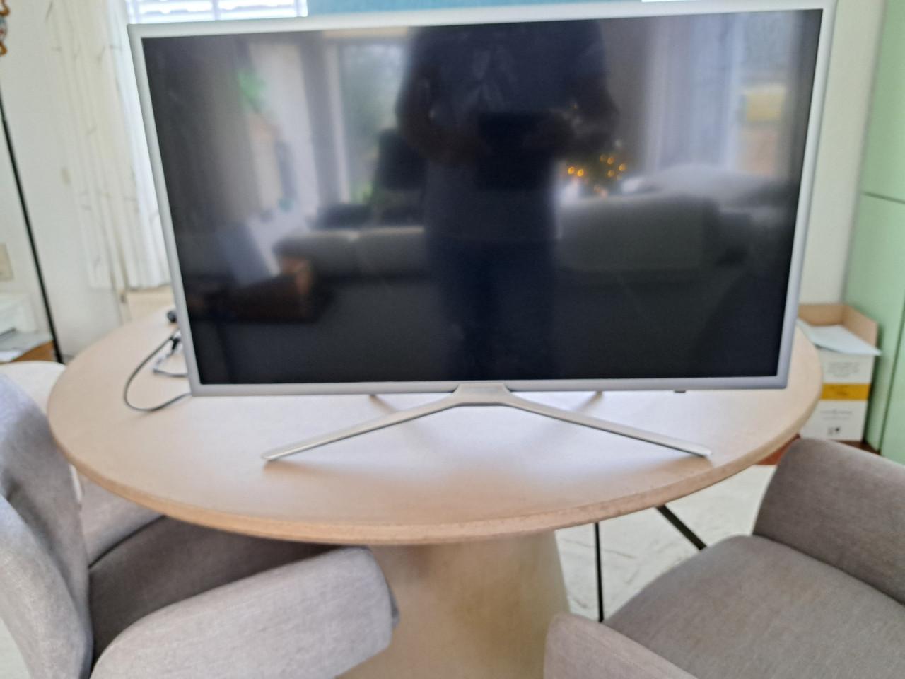 Te koop: Samsung 32" 3D LED TV