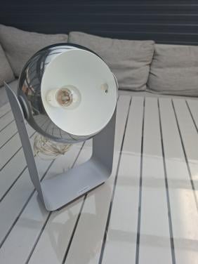 Mooie chroom Space age / eyeball tafellamp van Massive
