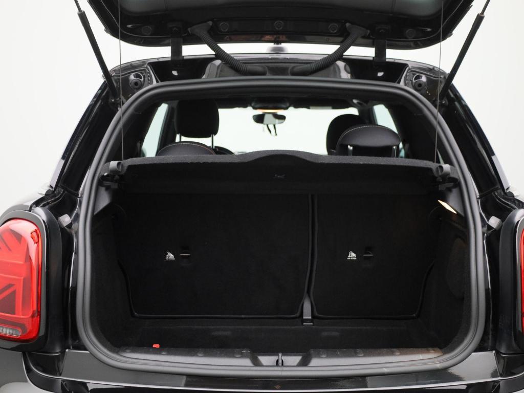 Mini 3-deurs 1.5 cooper essential | navigatie | black pakket | parkeer sens
