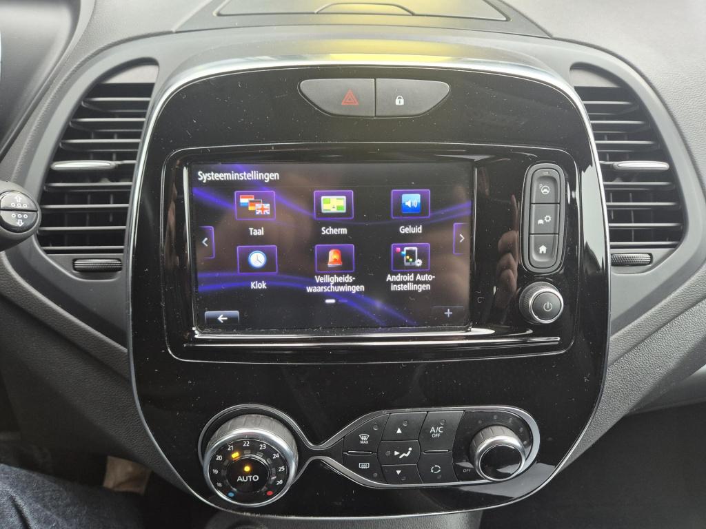 Renault Captur tce 90 intens camera, navigatie, trekhaak, pack easy life