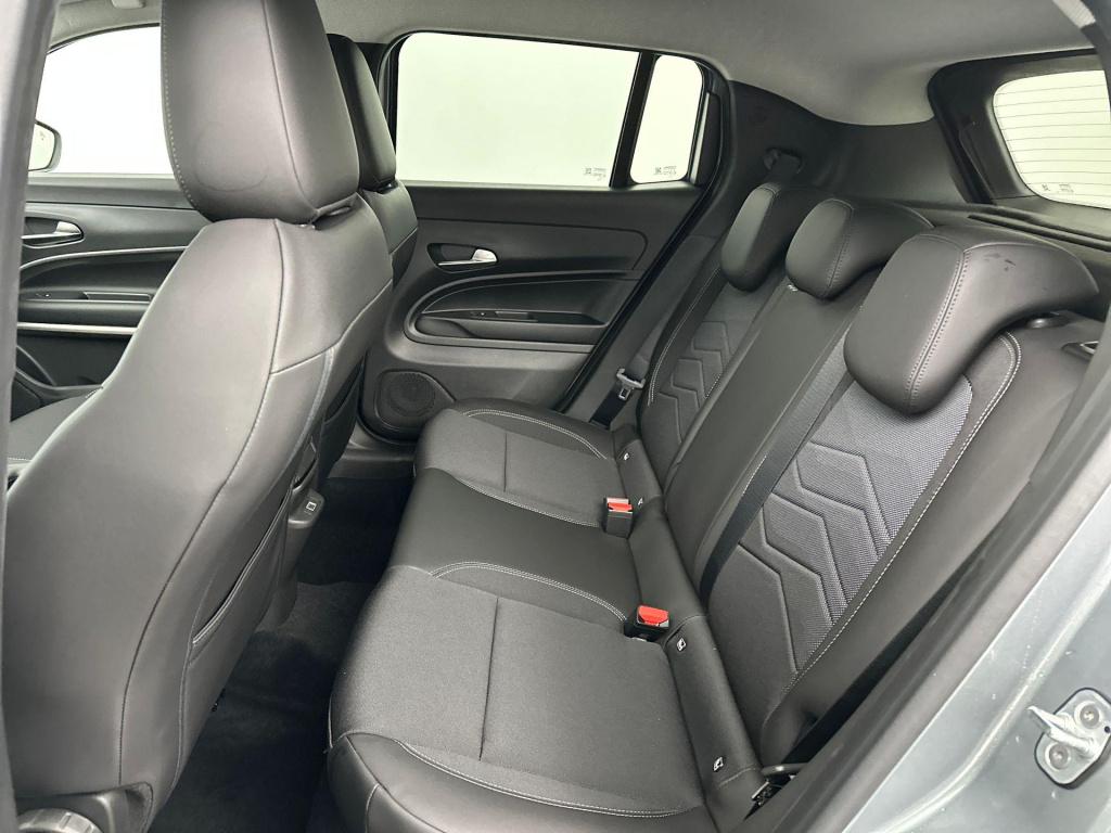 Jeep Avenger summit 54 kwh camera | stoelverwarming | apple carplay & andro