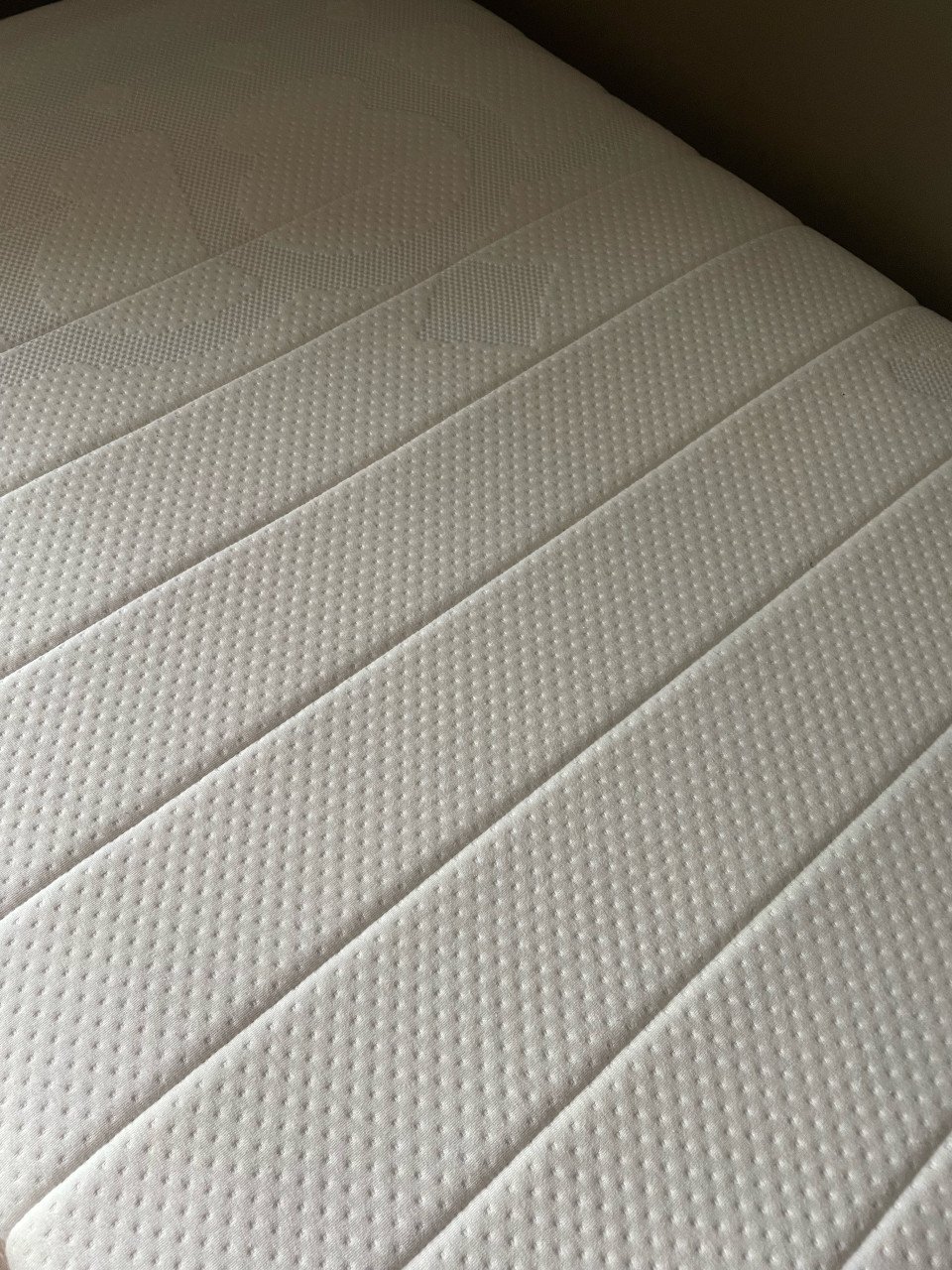 Onderschuifbed nieuw 🤩(merk : Avek twin) met nieuw Auping matras